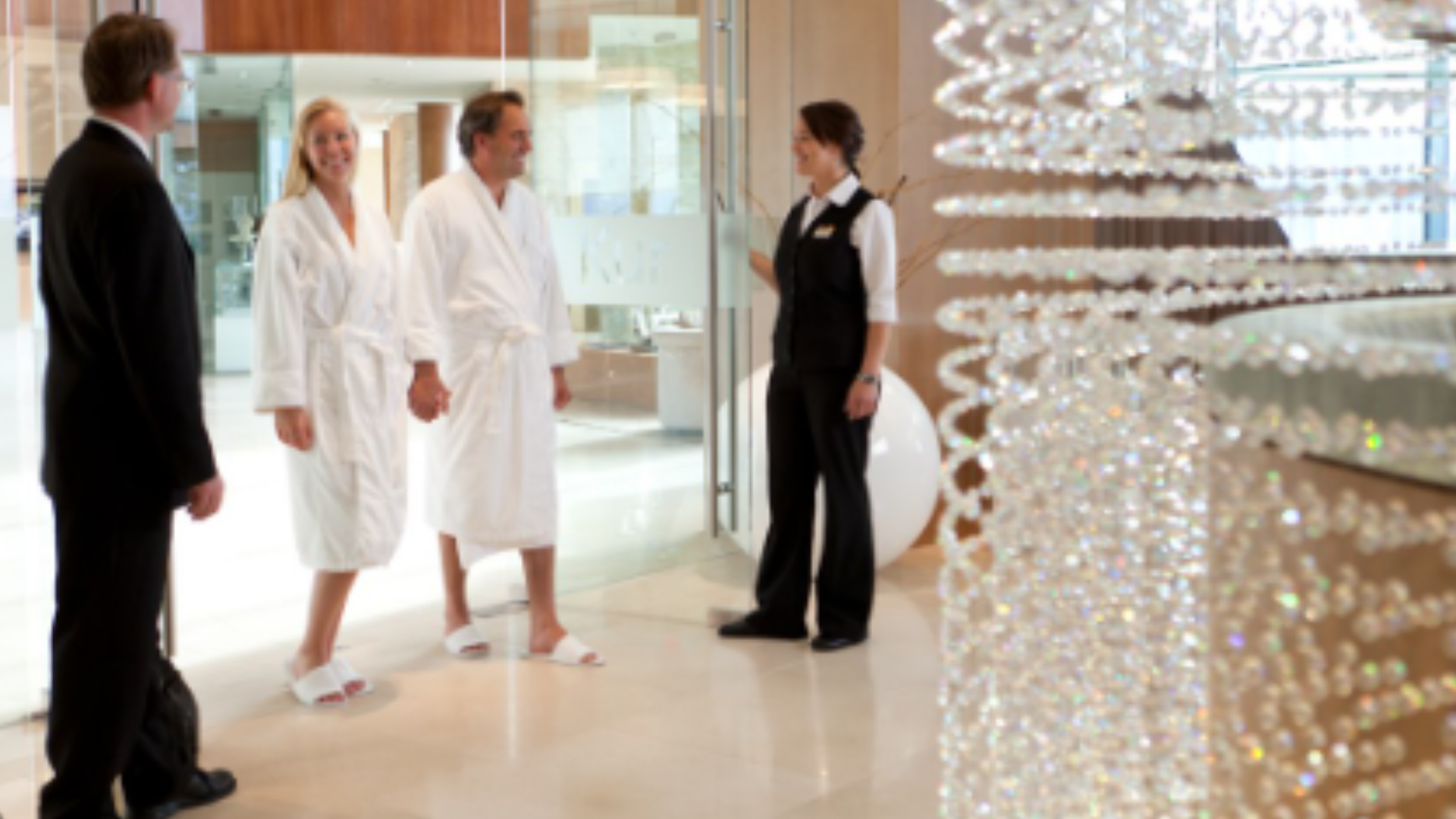 The Ultimate Luxury Spa Getaway for Romance and Relaxation