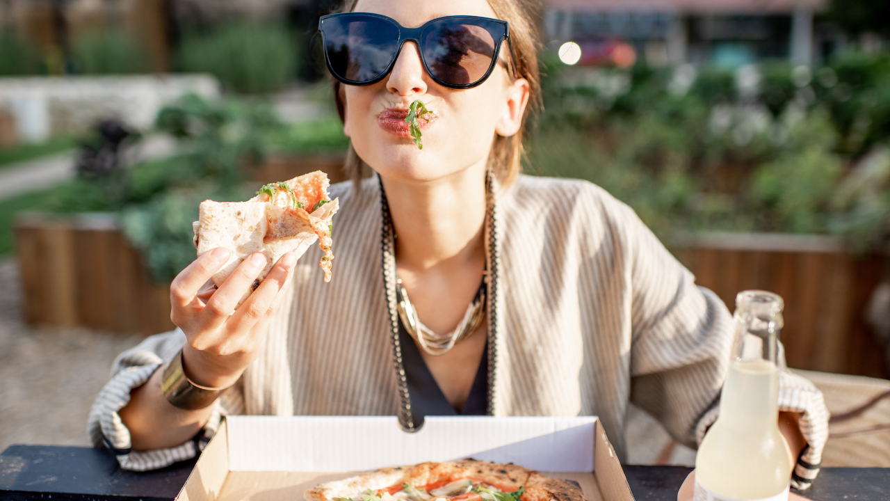 The Wellness Benefits of Slow Eating: How Slowing Down Transforms Digestion, Hormones, and Your Inner Glow